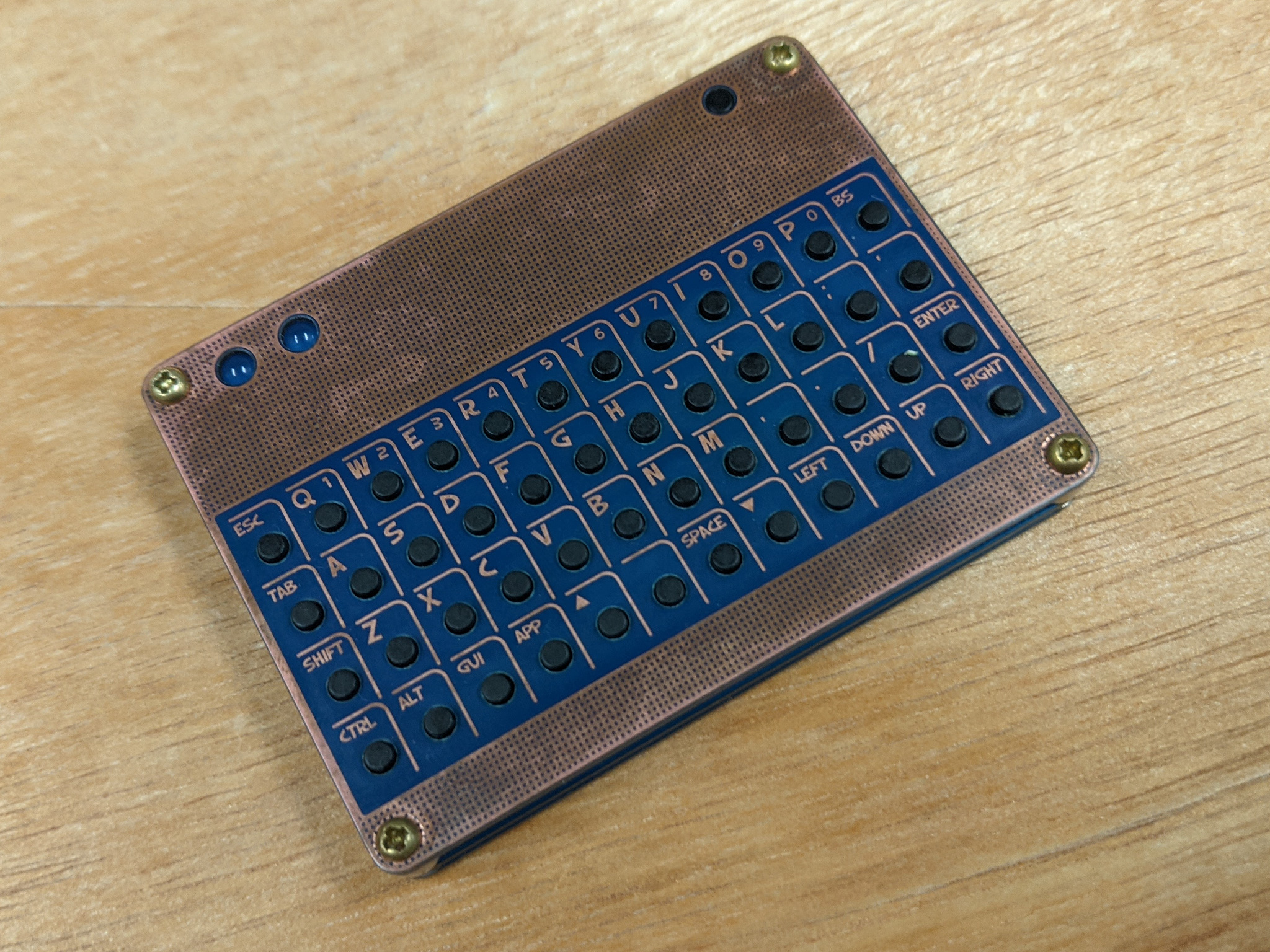 40 Keyboards PCB copper lead test
