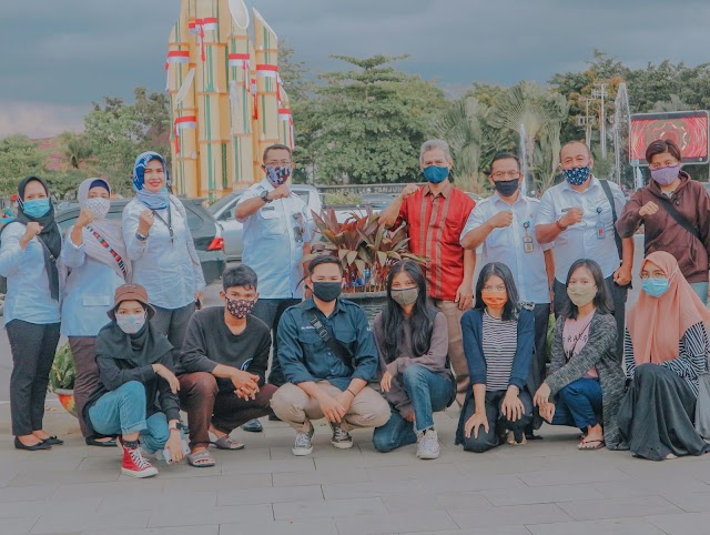 Bersama Kesbangpol, Sadap Indonesia Ikut Bagikan 1000 Masker di Pontianak