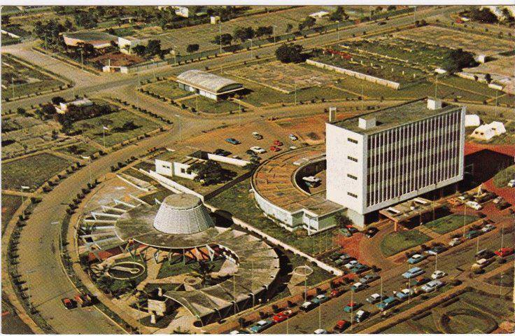 By ZonArquitectur Alejandro Pietri Pietri Arquitecto Biografía