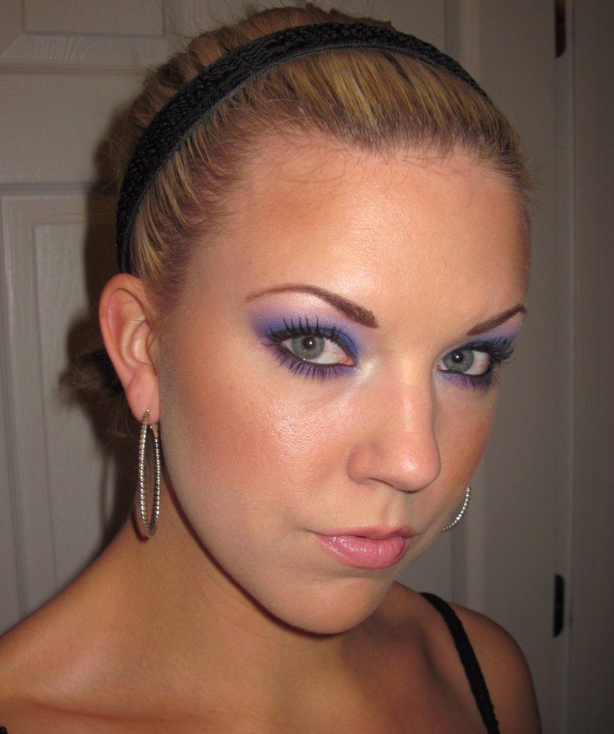 Makeup Hd Springy Purple Eyes