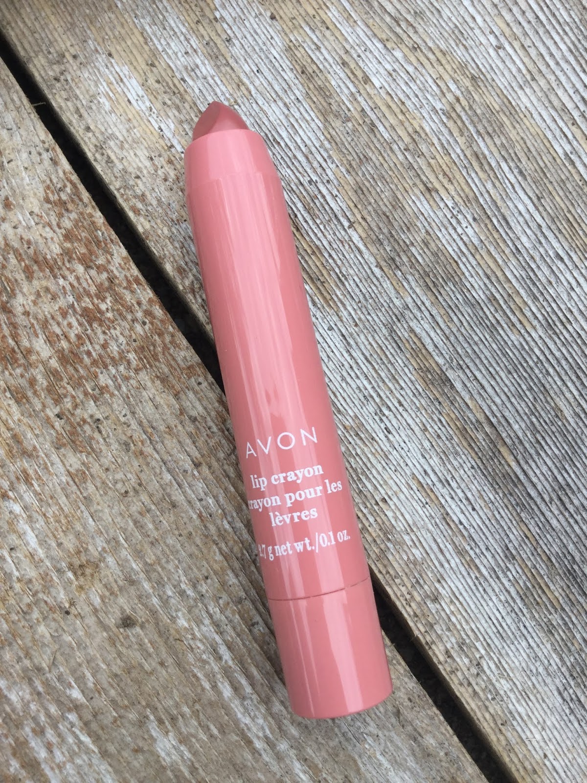 sparkle-and-shine-birthday-balm-lip-crayon-review