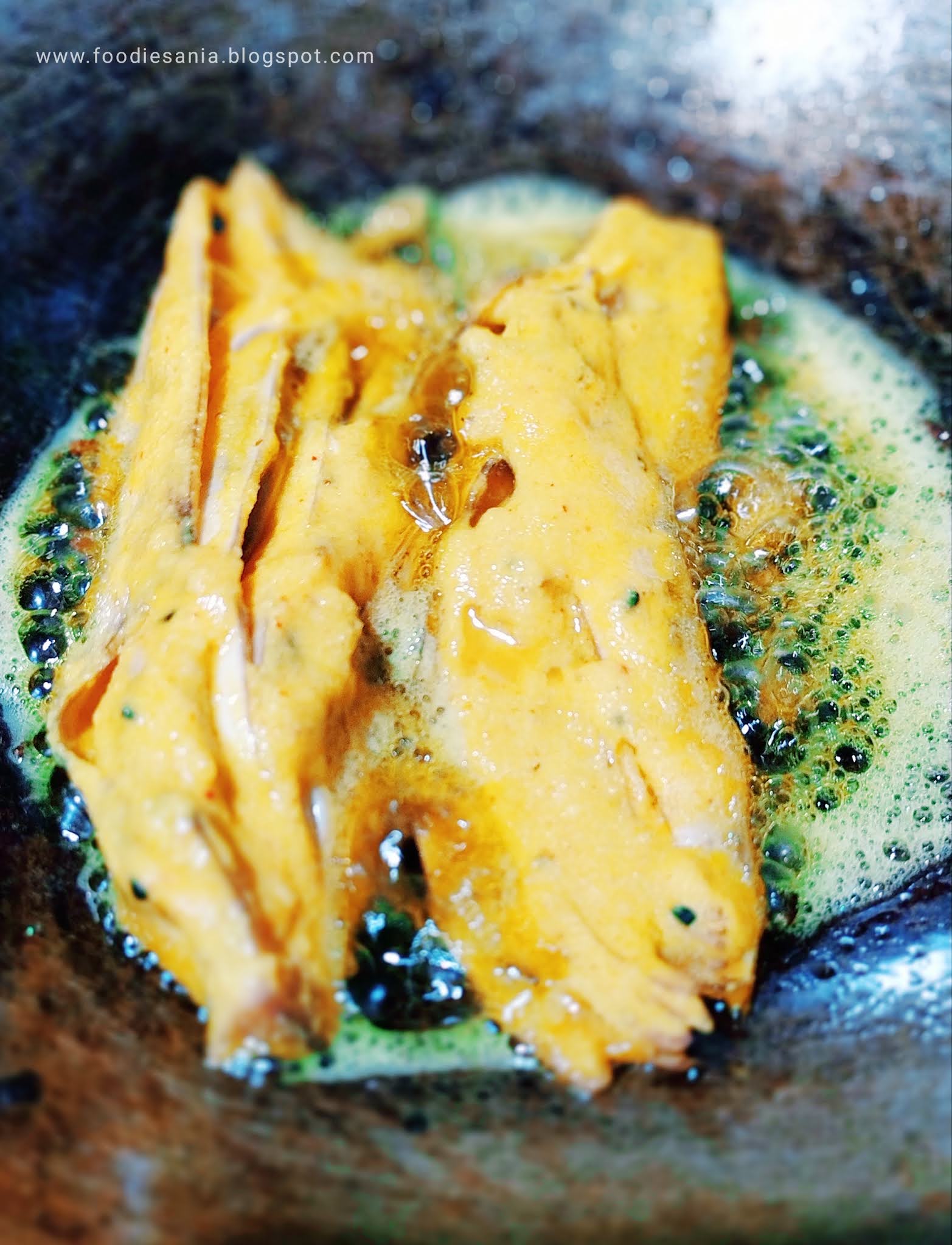 Crisp Fry Banana Flower Recipe in 2020 Quick And Easy Banana Blossom