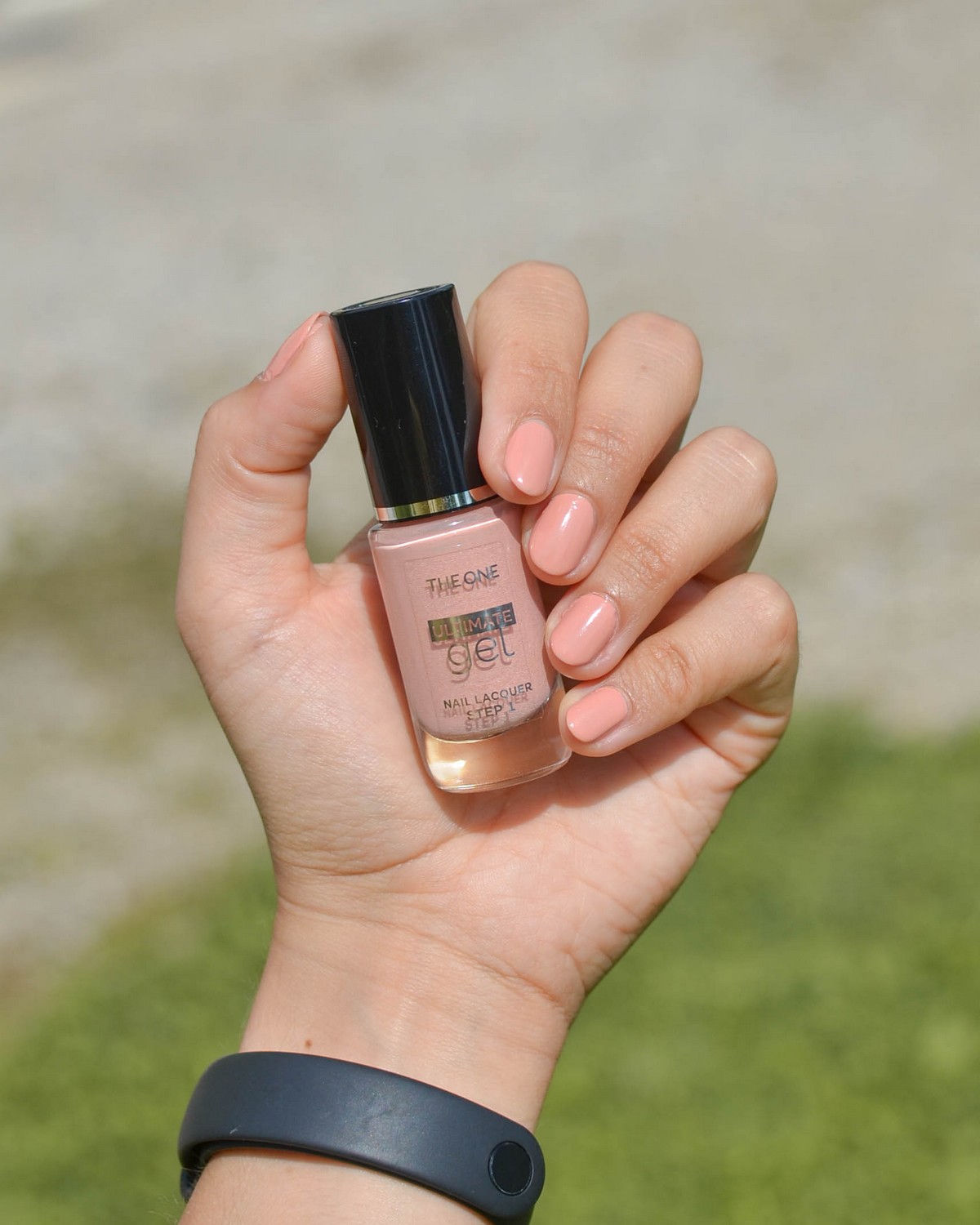 Oriflame The One Ultimate Gel Nail Lacquer & Top Coat (Nude Sorbet, Lilac Snow, Rich Goldmine)