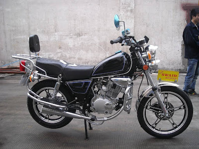 Nova GN 150 Suzuki