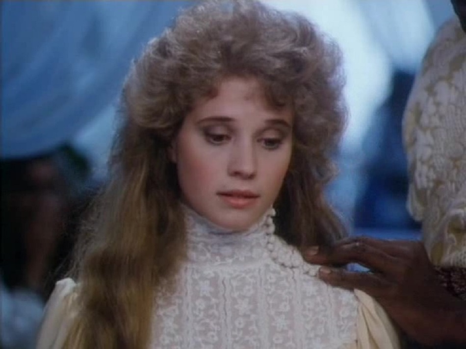 HARÉM (DVDRIP / LEGENDADO / 480P) - 1986 5