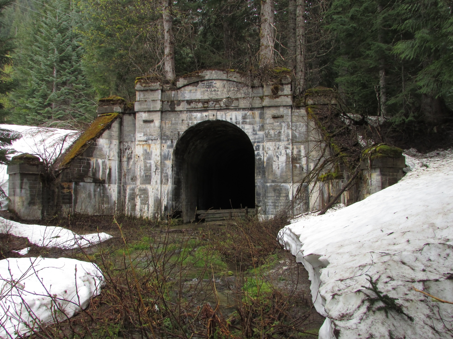 What's Going on... Cascade Tunnel Hike