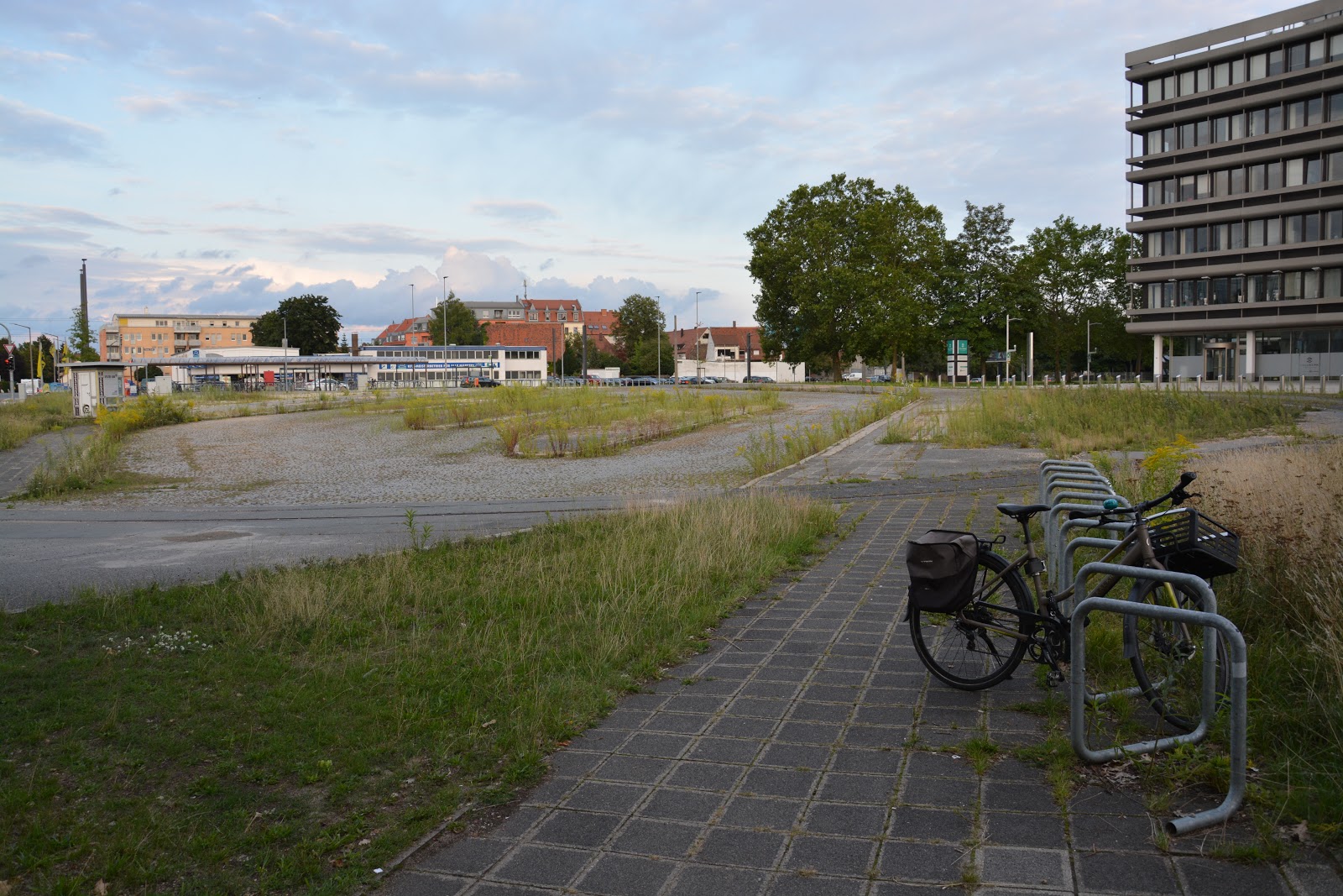 Nürnberginfo: Auf Schienen zum Wegfeld