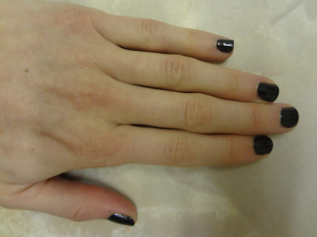 black nail polish