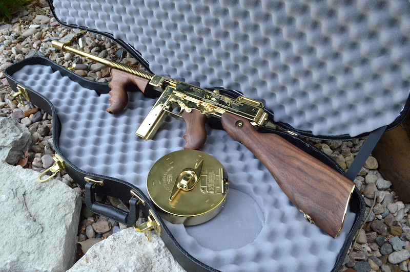 Auto Ordnance Deluxe Titanium Gold Thompson Tommy Gun Review