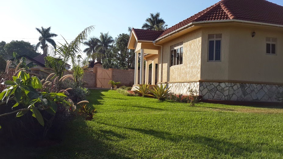 HOUSES FOR SALE KAMPALA, UGANDA HOUSE FOR SALE KANSANGA KAMPALA, UGANDA