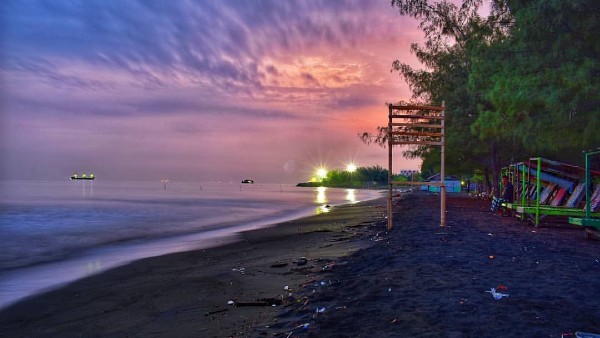 Pantai Ngebum