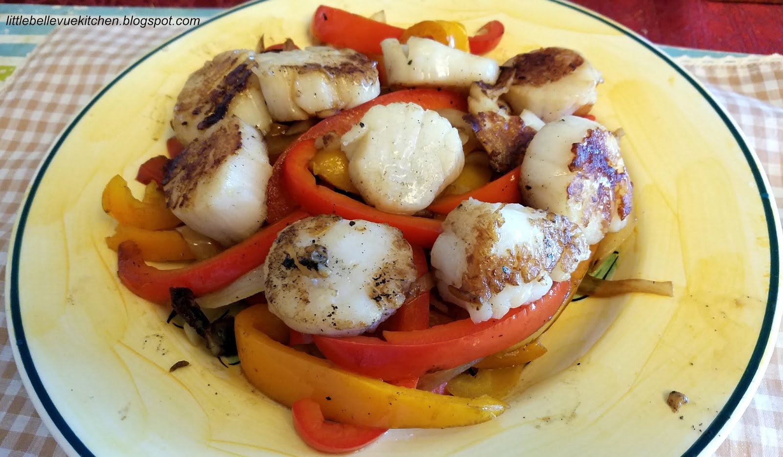 Little Bellevue Kitchen Stir Fried Scallops with Bell Pepper