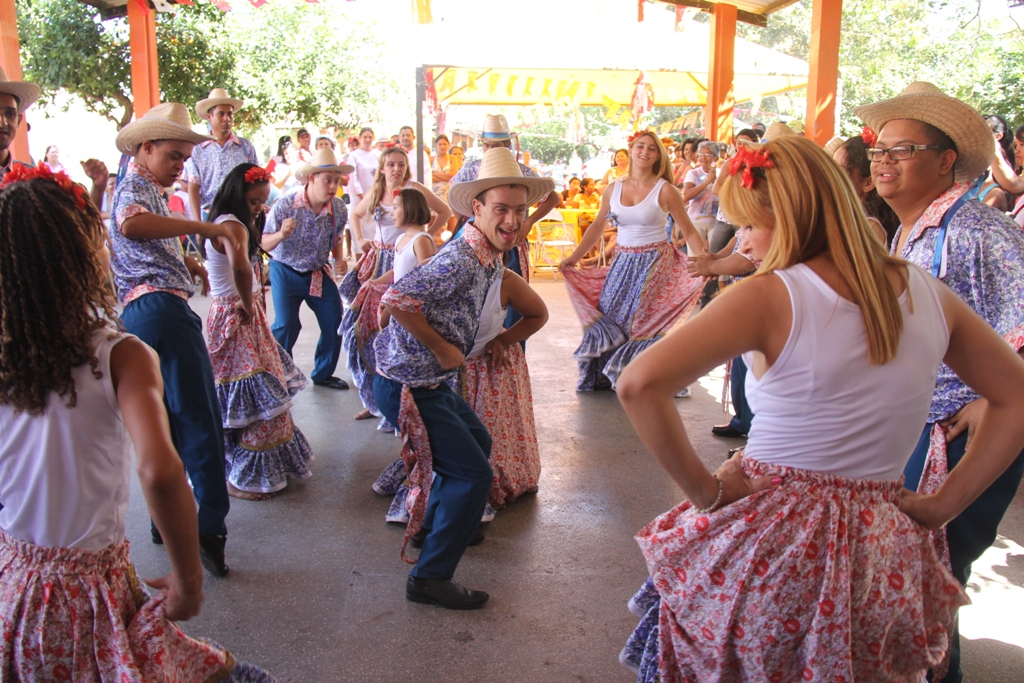 Incluart: Grupo Incluart apresenta na Festa Bom Jesus da Lapa