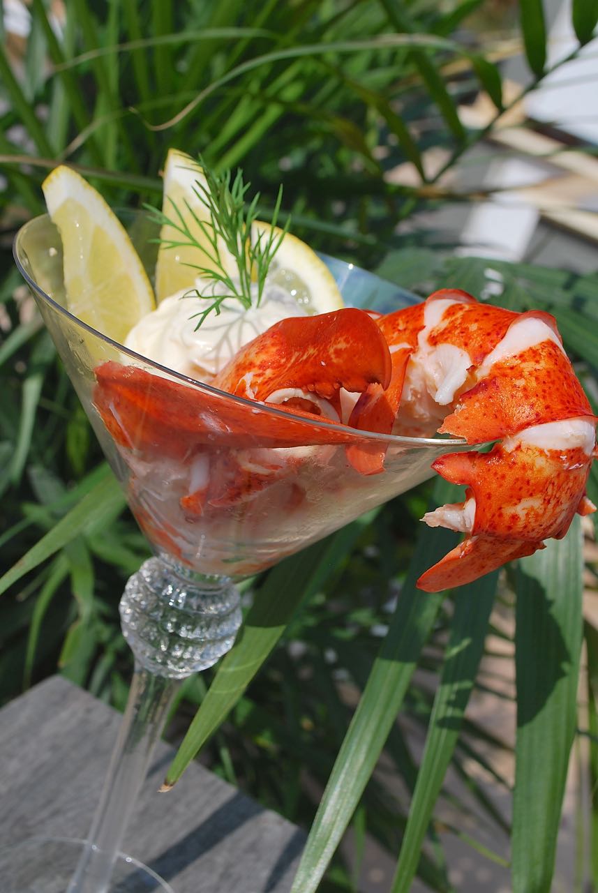 Scrumpdillyicious Chilled Lobster with Lemon Dill Cream & Sliced Lemon