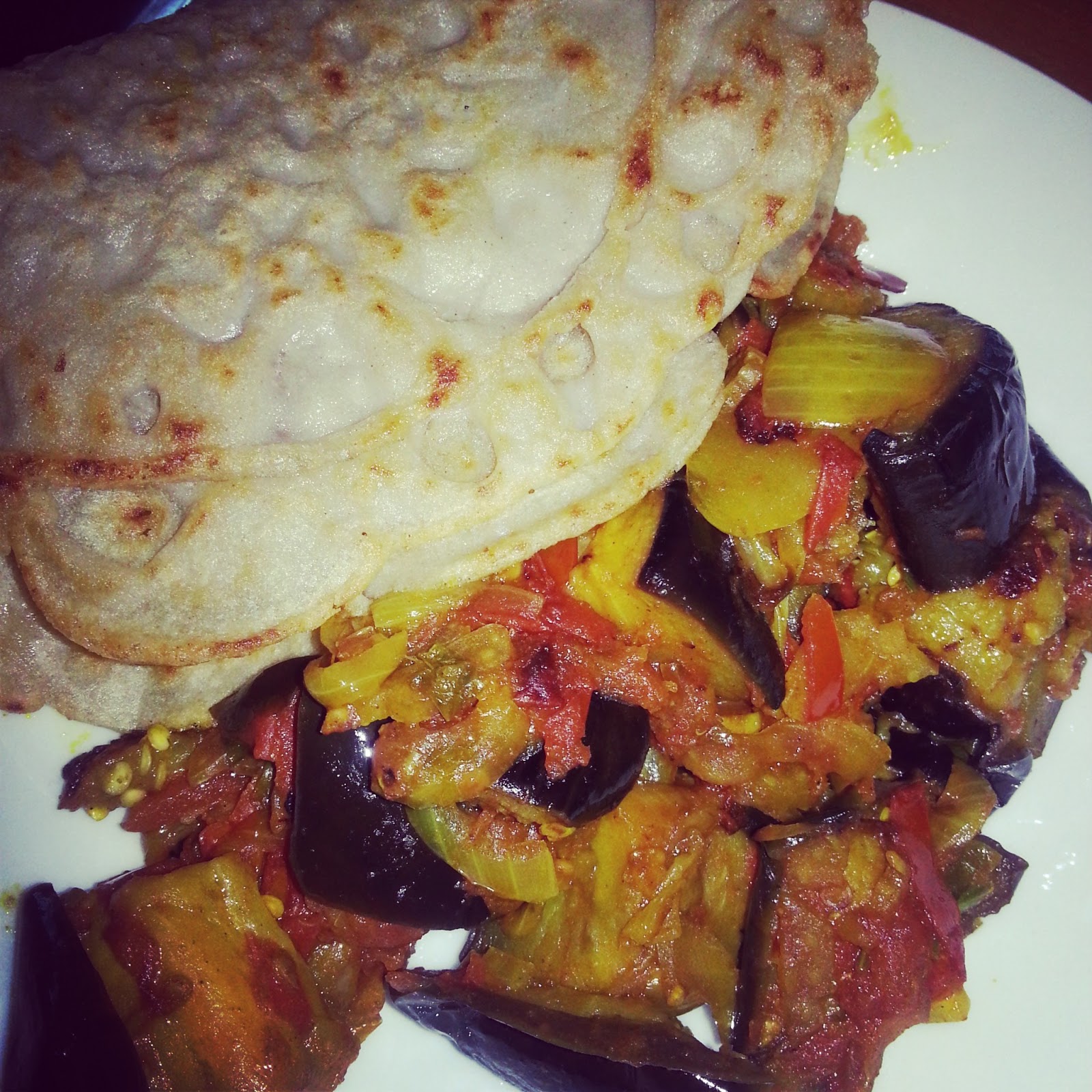 No Sugar Sandy Fried aubergine with onion and tomatoes