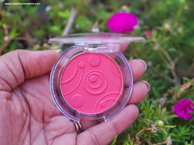 Essence Cosmetics Blush in Cheery on the top