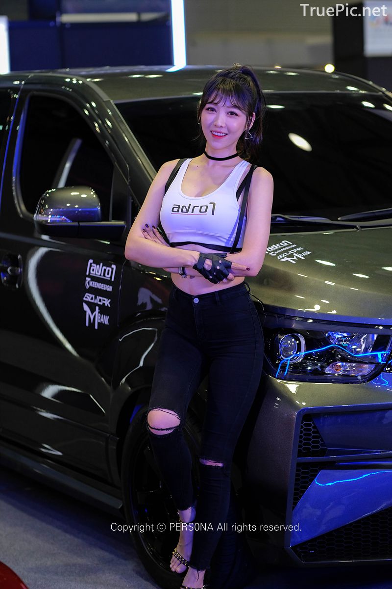 Korean Racing Model - Lee Eunhye - Seoul Auto Salon 2019 - Picture 19