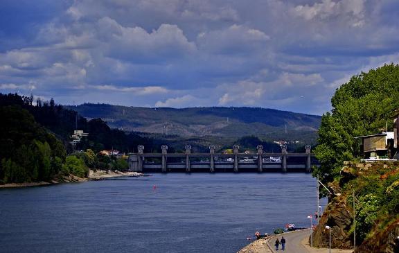 Barragem de Crestuma Lever