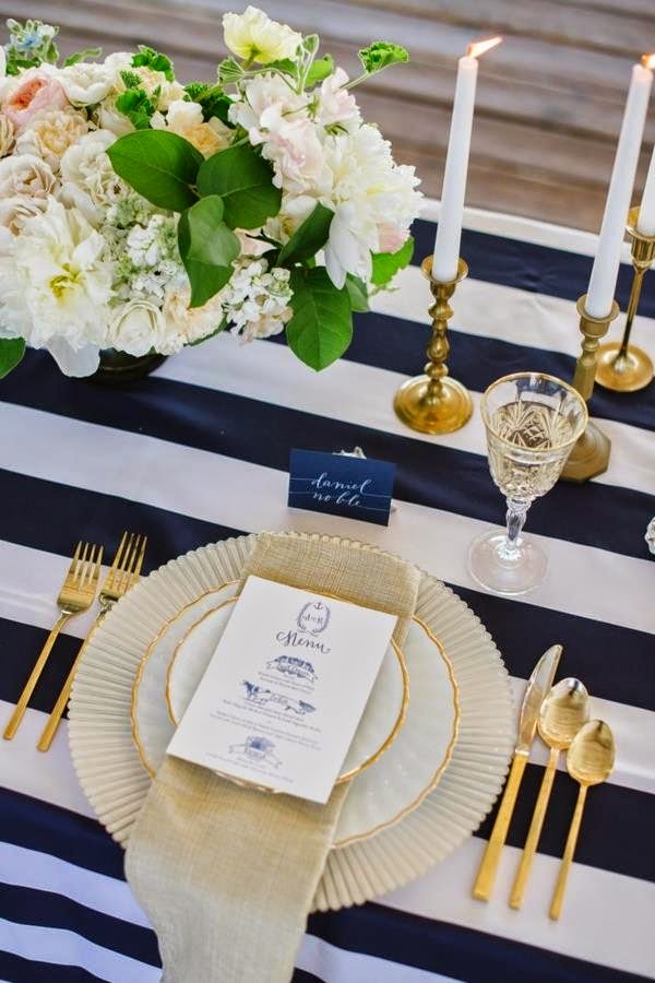 Table decoration in blue &#8211; fascinating ideas!