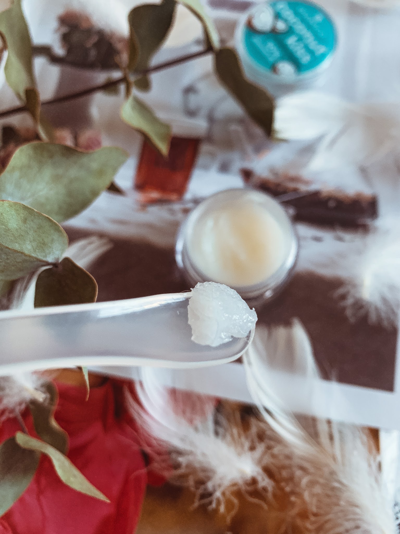 Скраб для губ Essence Caring lip peeling “Coconut Kiss”! Мої безумства!