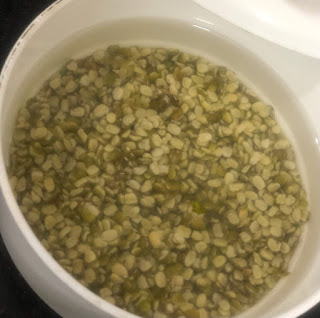 green-moong-dal-curry-recipe-step-1(1)