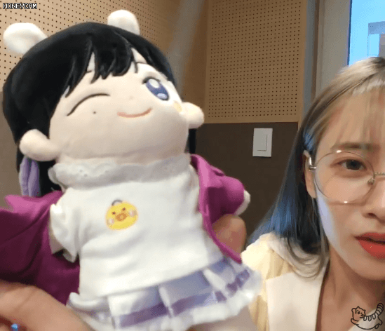 러블리즈 투페이스 지애