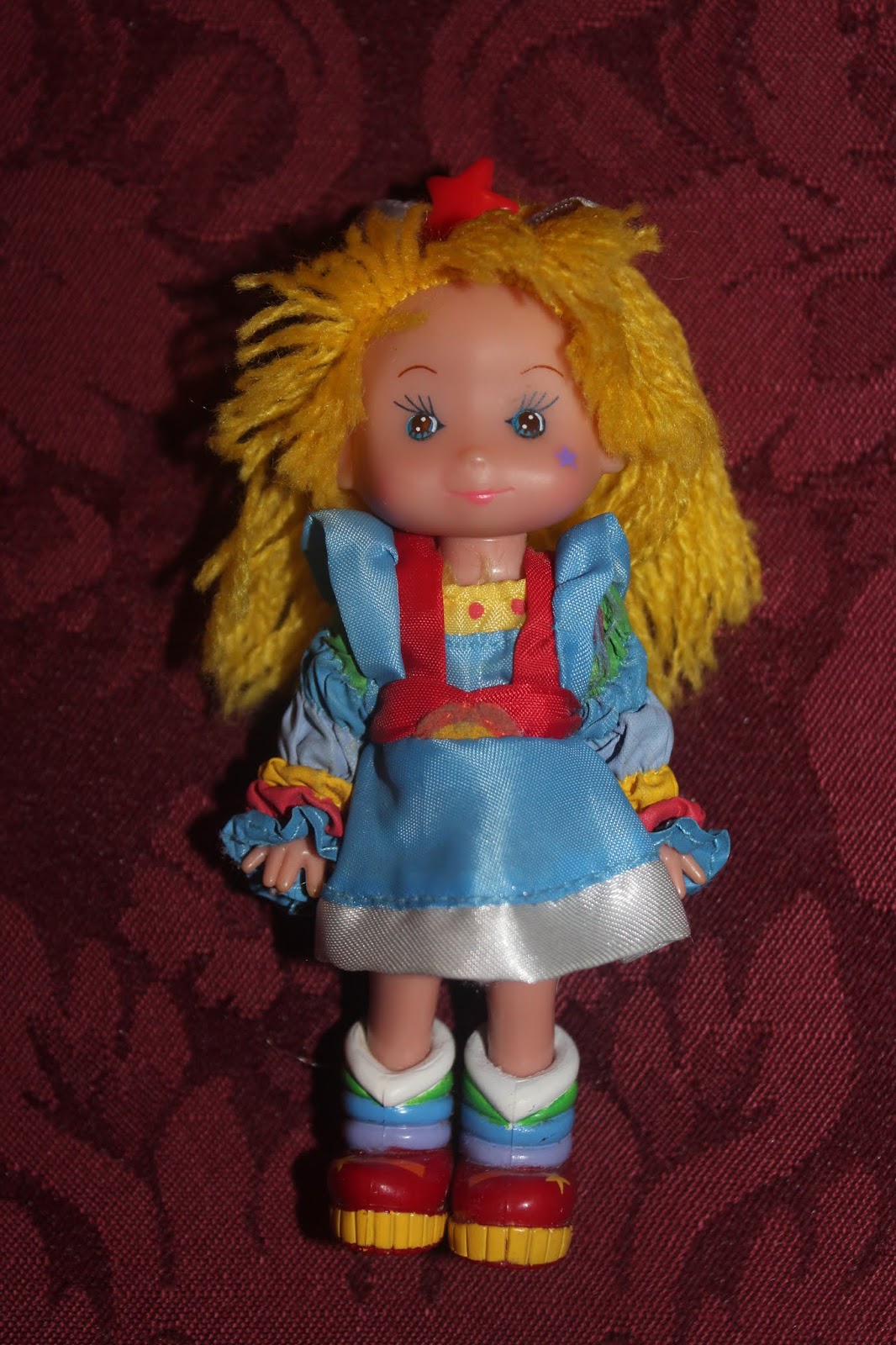 Planet Of The Dolls Doll A Day 2019 338 Rainbow Brite Mini Figure The last episode of the show had her traveling to rainbowland to find a new power source. day 2019 338 rainbow brite mini figure