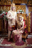 Foto Model Baju Pengantin Adat Aceh Modern