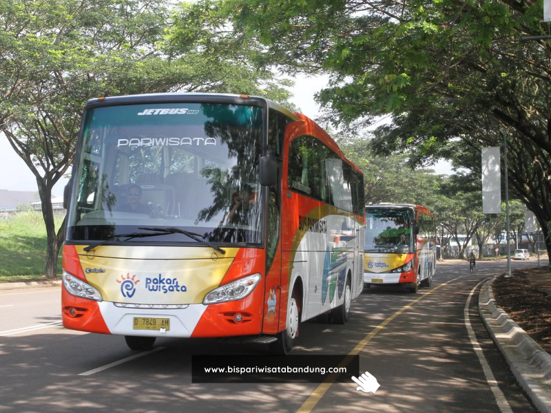 Pakar Wisata Bus Pariwisata Bandung: Mengupas Potensi dan Tantangan Industri Pariwisata Kota Kembang
