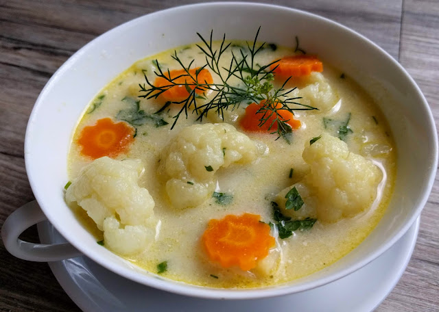 - Erfrischende Blumenkohl Suppe - Erfrischende Blumenkohl Suppe