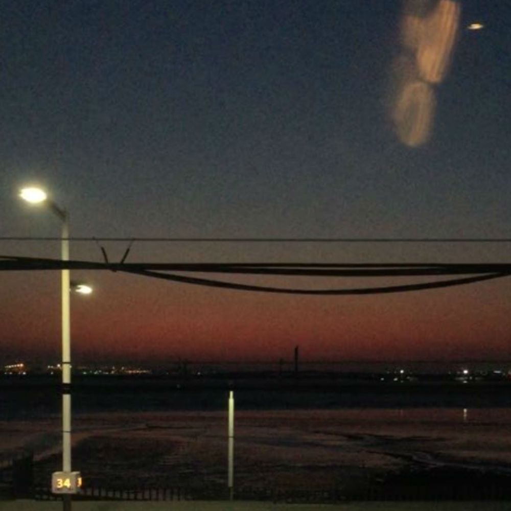 xxiuk – too hard to sleep – Single