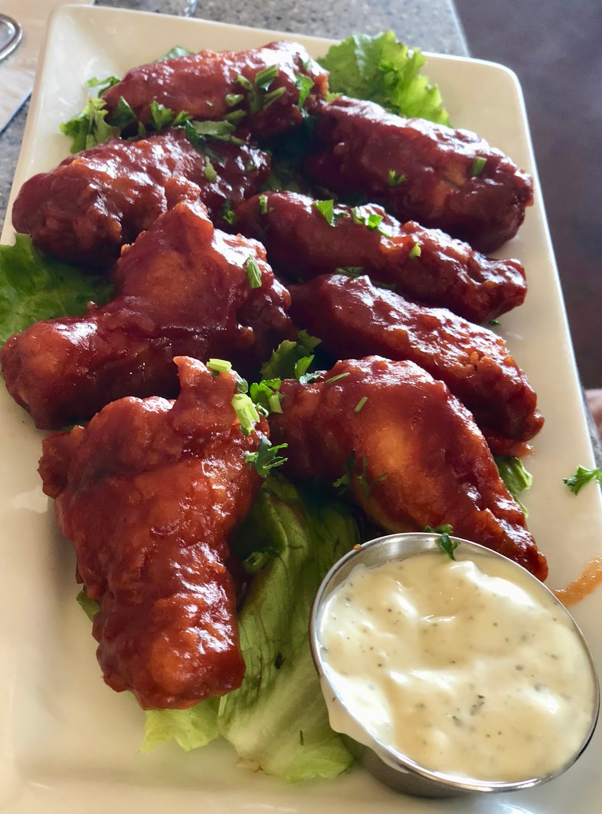 GREAT EATS HAWAII PINEAPPLES RESTAURANT