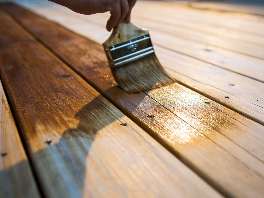 What's the Difference Between Polyurethane, Lacquer, Shellac, and