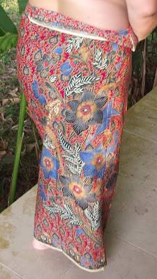 FemaleCreator: How to wear a sarong