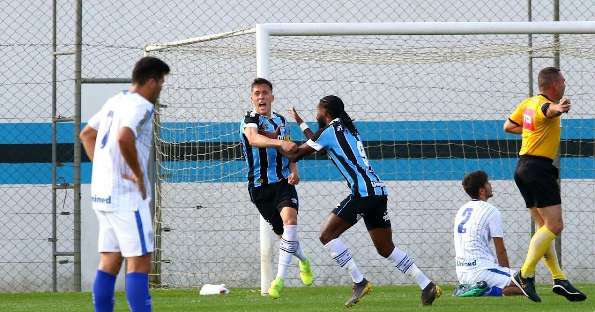 A Bola na Rede Grêmio vence o Avaí e lidera a 2ª fase do Brasileiro de Aspirantes A Bola na Rede Grêmio vence o Avaí e lidera a 2ª fase do Brasileiro de Aspirantes
