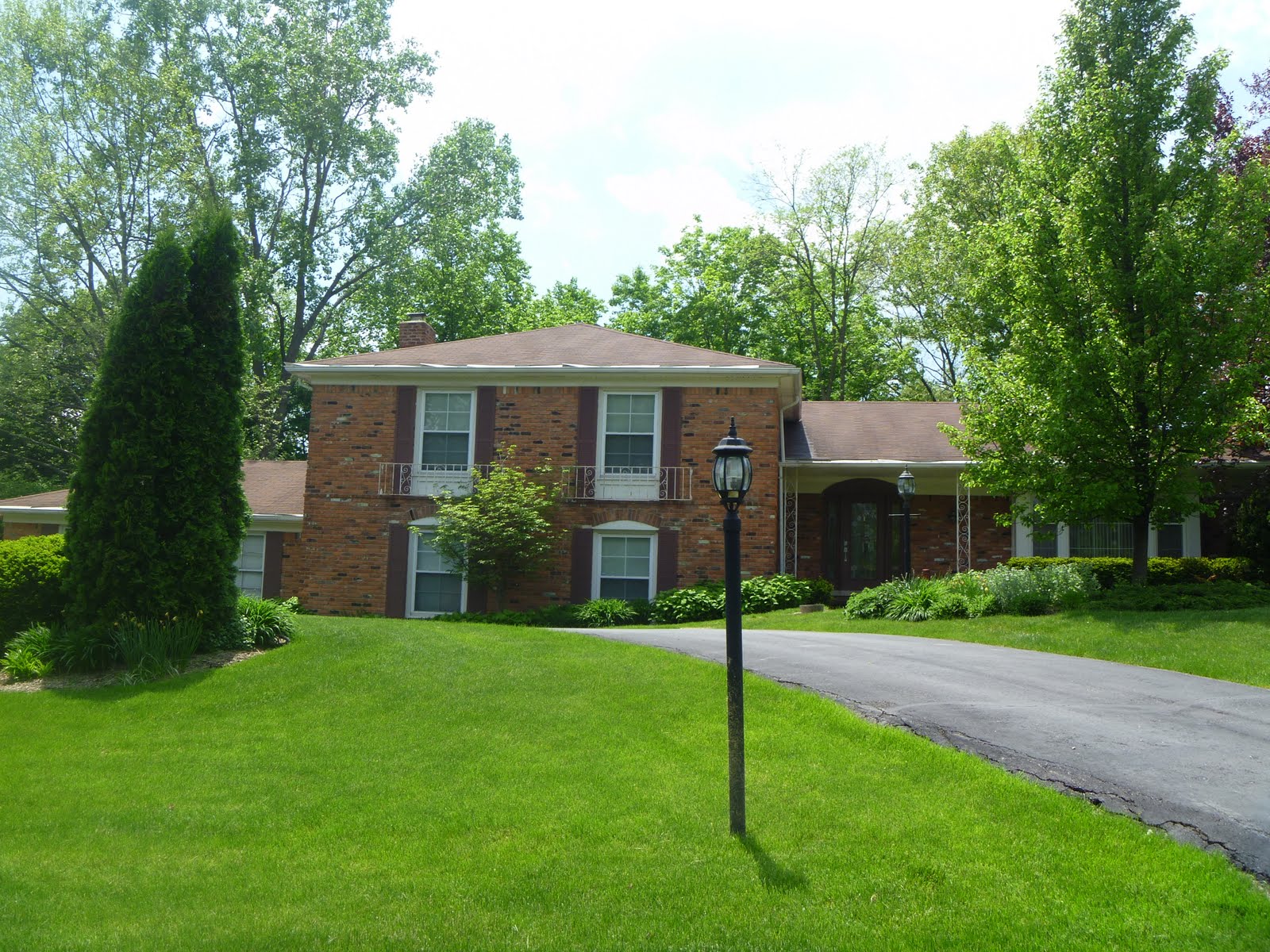 Homes for Sale in Farmington Hills MI Blog Subdivision Woodcreek