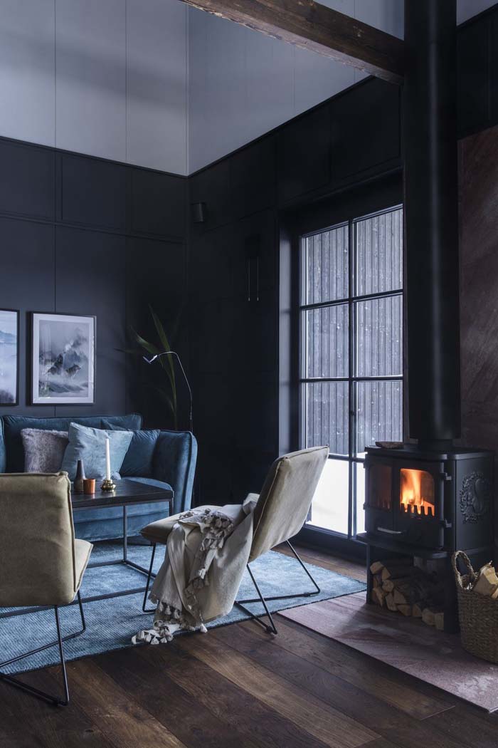 Modernia, tummaa ja rustiikkia