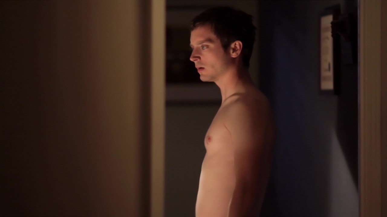 Elijah Wood shirtless in Wilfred 1-12 "Sacrifice" .