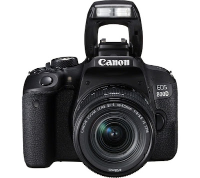 CANON 800D