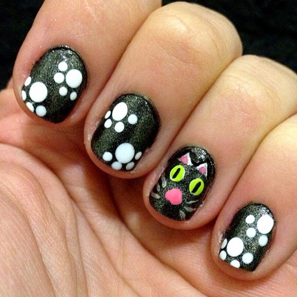 I Heart Nail Art: Black Cat Nails