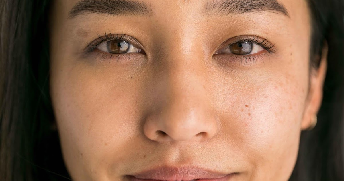 Women's Face Shaving A Trend OR A Change?