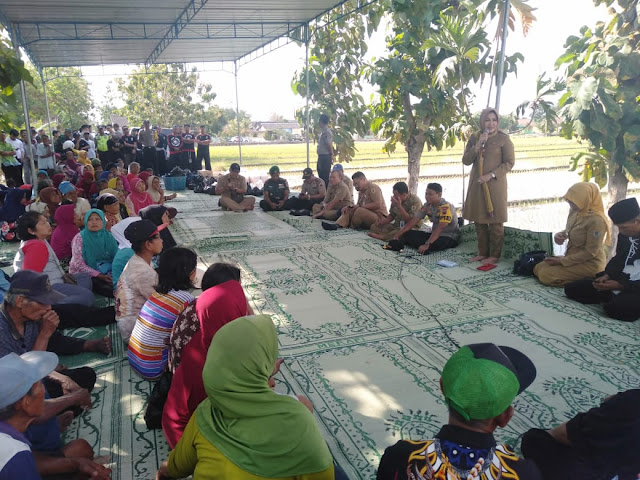 Danramil Ikuti Bhakti Sosial Forkopimda Diwilayah Desa Binaan