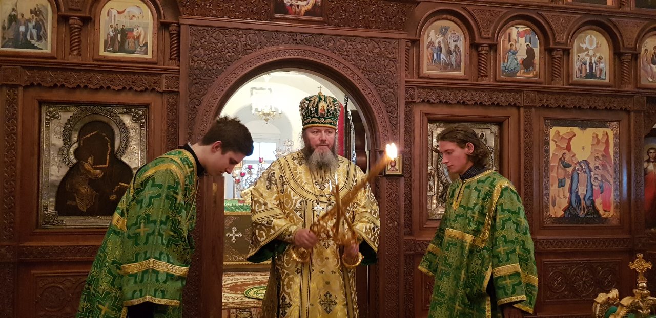 Епископ Иларион возглавил праздничное богослужение в Юрьевце