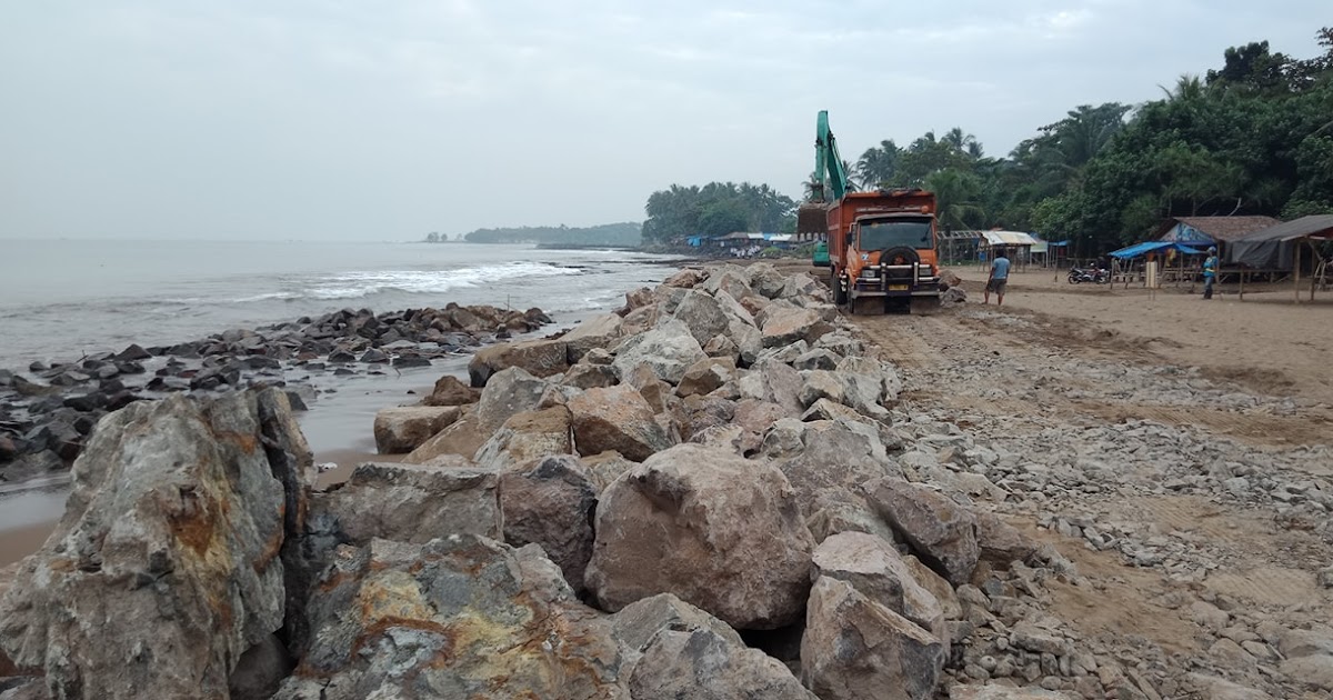 Kementerian PUPR Bangun Pengaman di Pantai Caringin, Anggaran Capai Rp