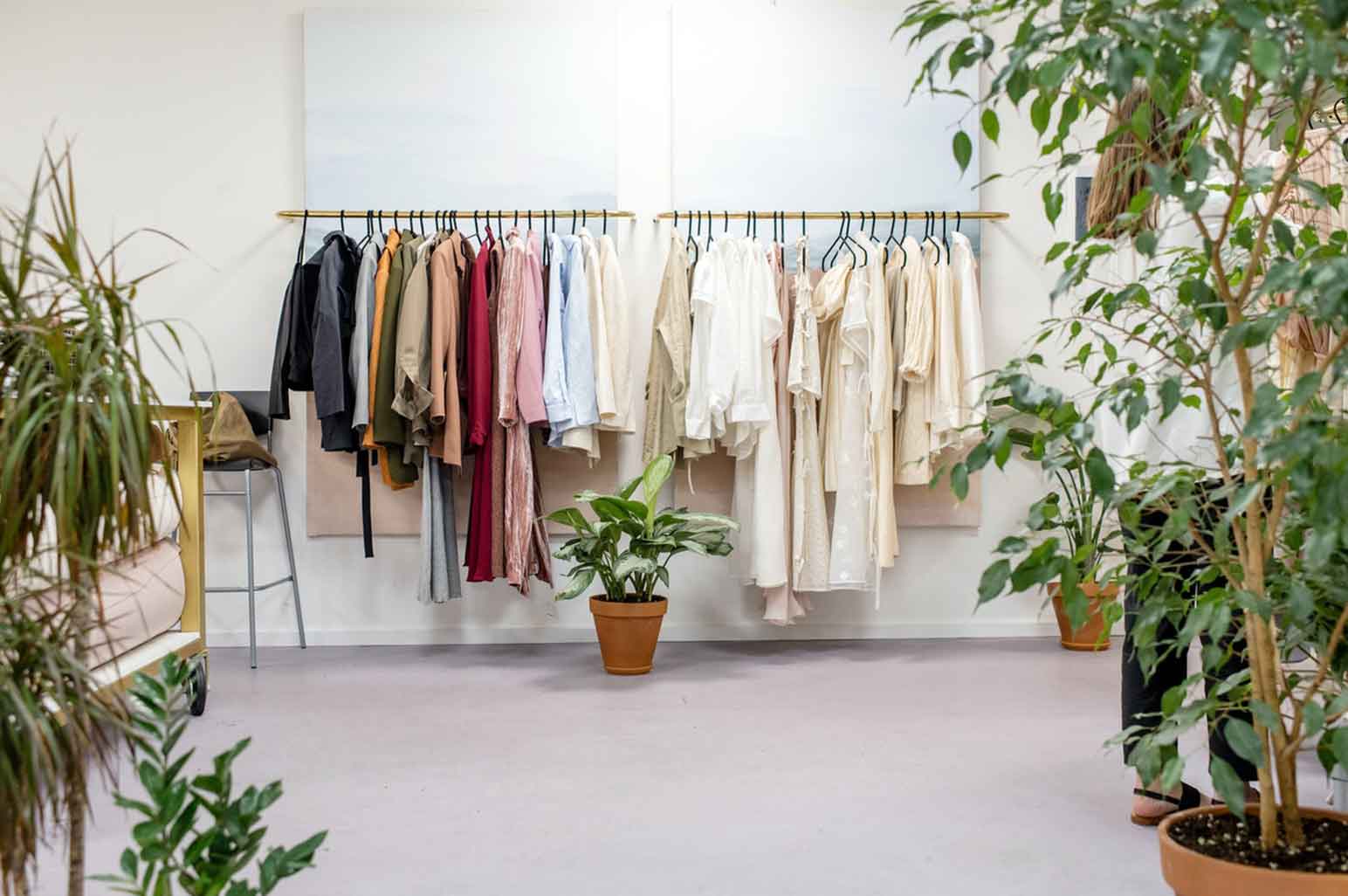 7 Ways To Save Money On Clothes