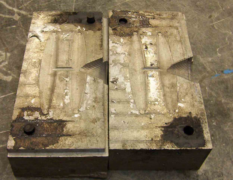 Cast Iron Bench >> PHSS Metal Shop Cast Iron Bench >> PHSS Metal Shop