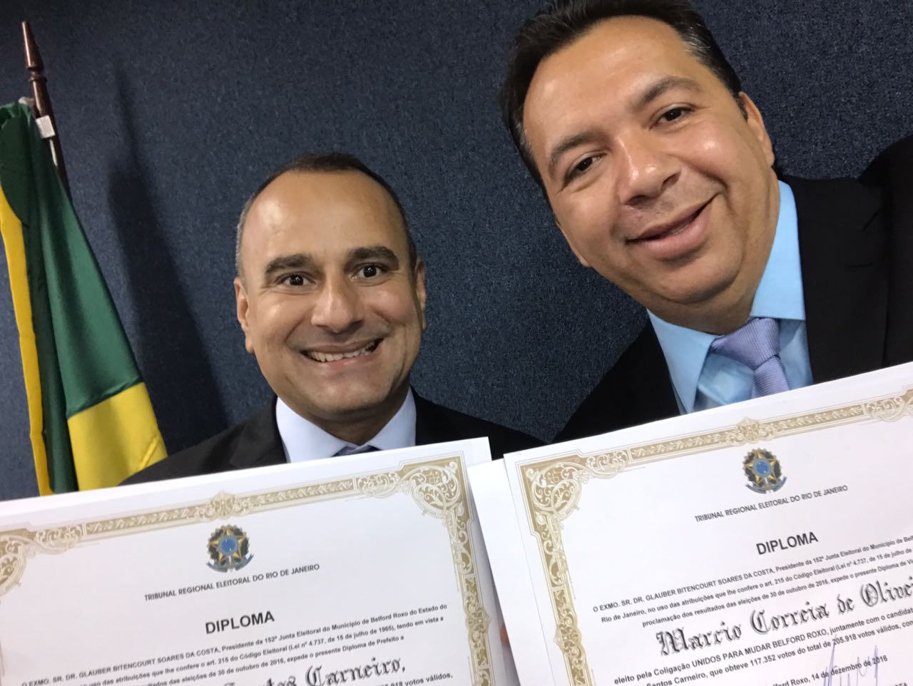 Prefeito, viceprefeito e vereadores eleitos em Belford Roxo são diplomados Notícias de Prefeito, viceprefeito e vereadores eleitos em Belford Roxo são diplomados Notícias de