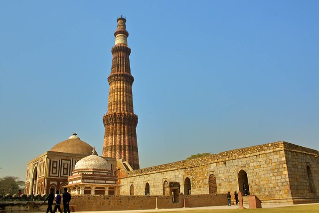 Rulers and buildings class 7 history chapter 5 notes 