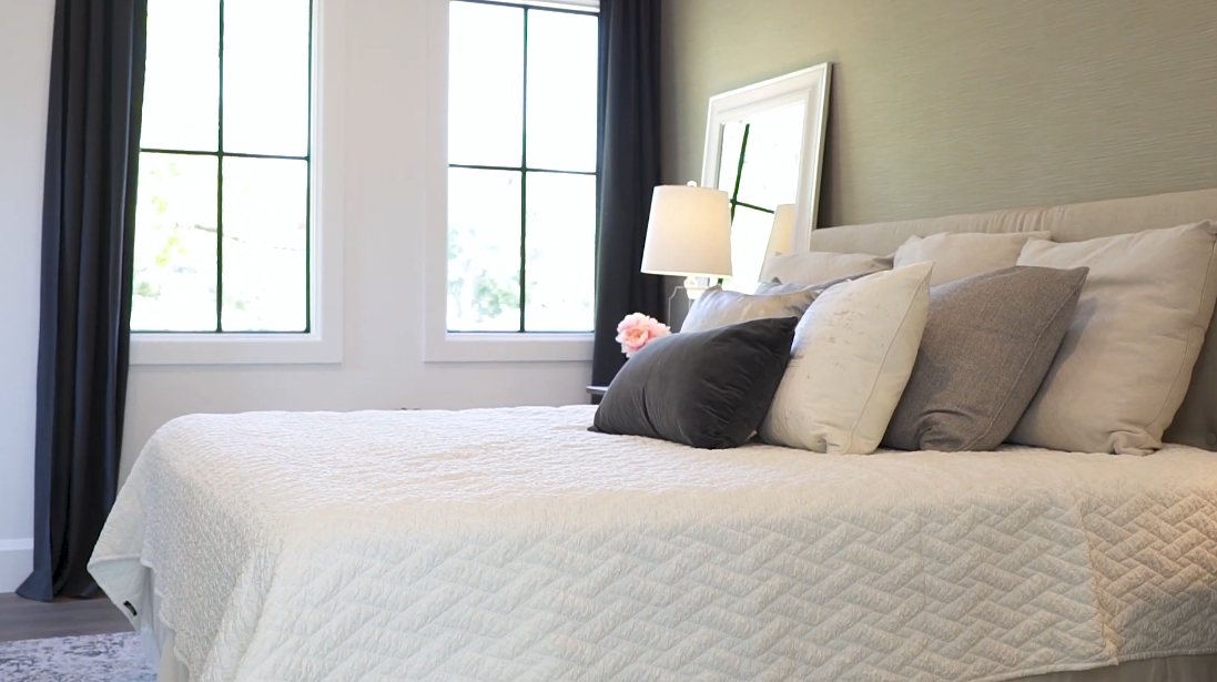 18 Interior Design Photos vs. 629 Merrill St, Houston, TX Luxury Home Tour