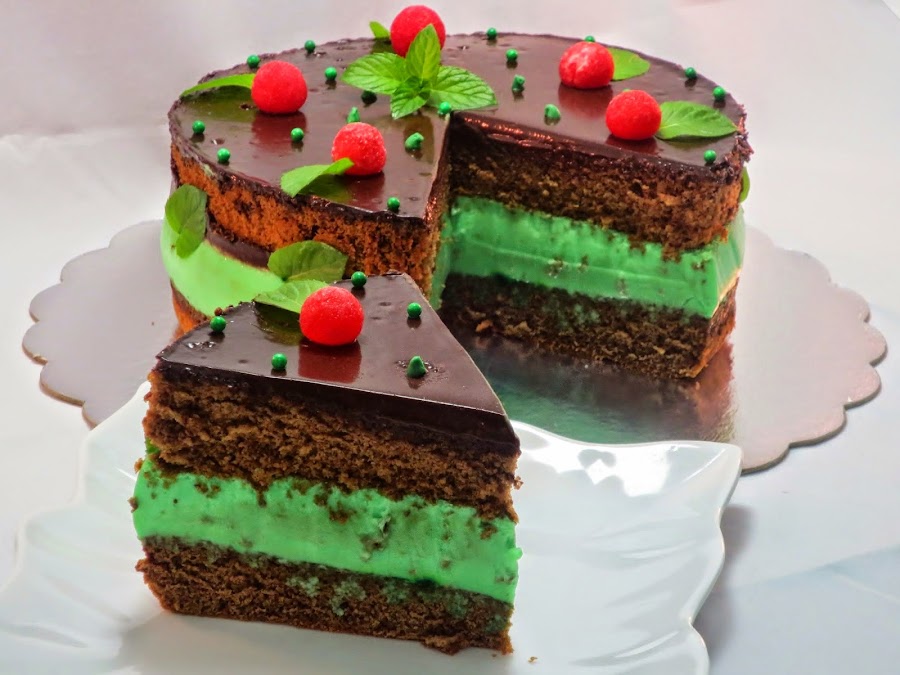 Tarta mousse de menta y chocolate Ana Sevilla con Thermomix